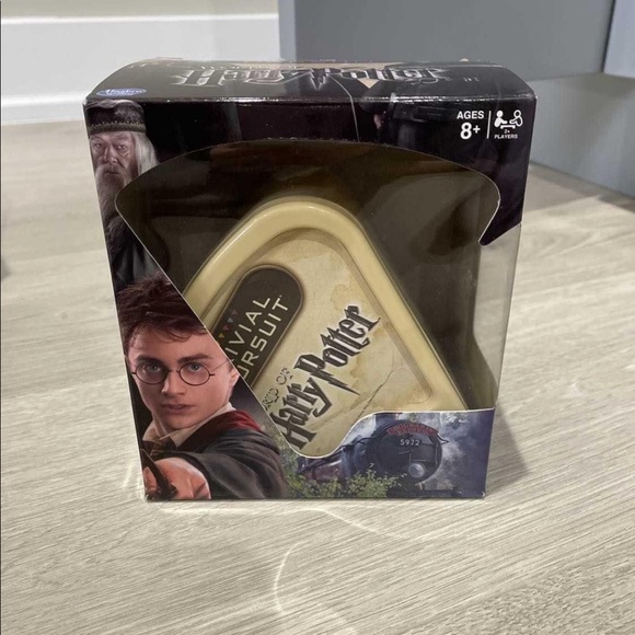 Harry Potter Trivia Game - Picture 2 of 3